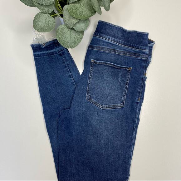 SPANX | Distressed High Rise Medium Wash Skinny Raw Hem Jeans - Picture 4 of 6